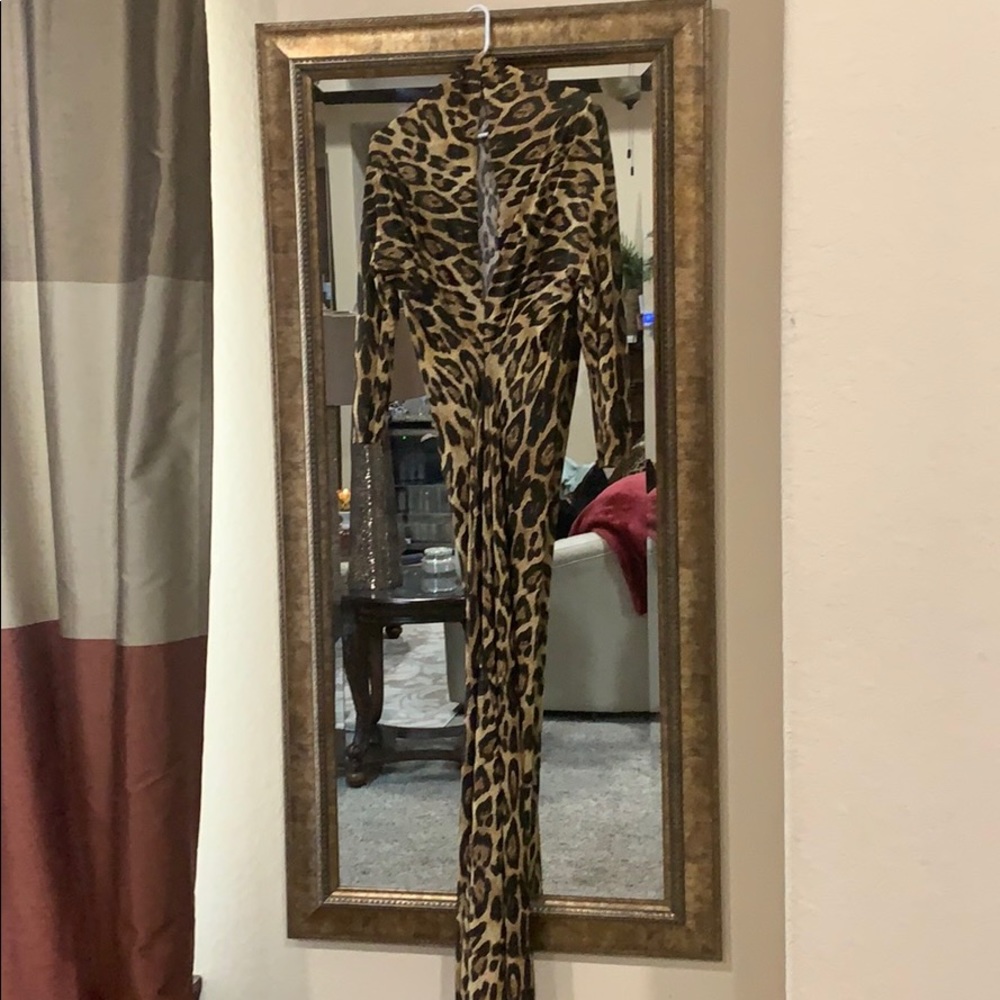 Leopard plunge maxi dress